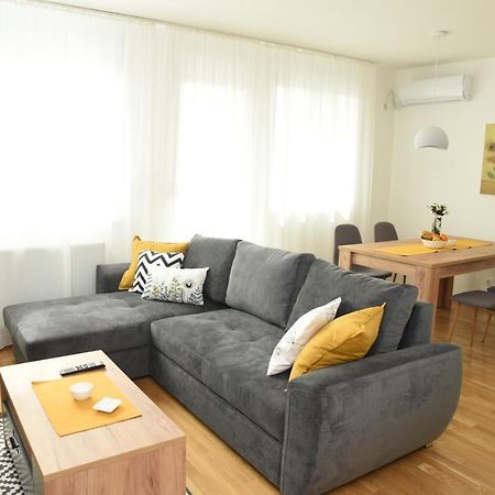 Suncokret Apartmani Loznica Exterior photo