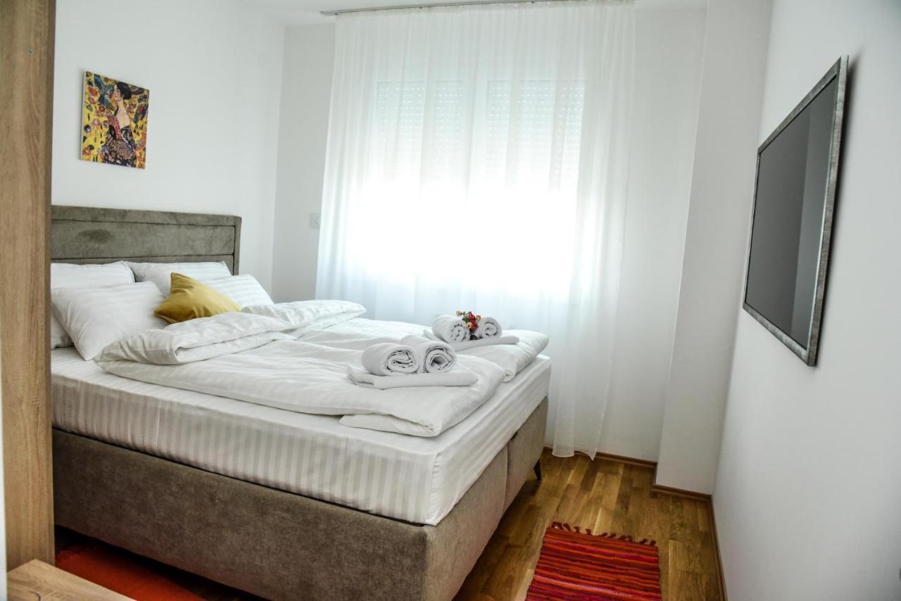 Suncokret Apartmani Loznica Exterior photo