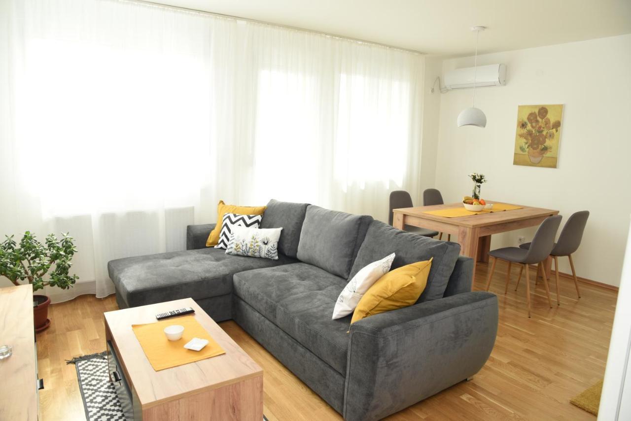 Suncokret Apartmani Loznica Exterior photo