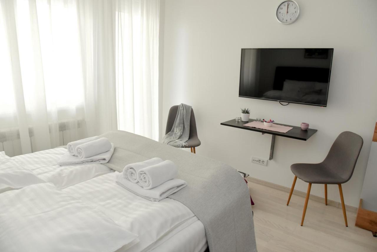 Suncokret Apartmani Loznica Exterior photo
