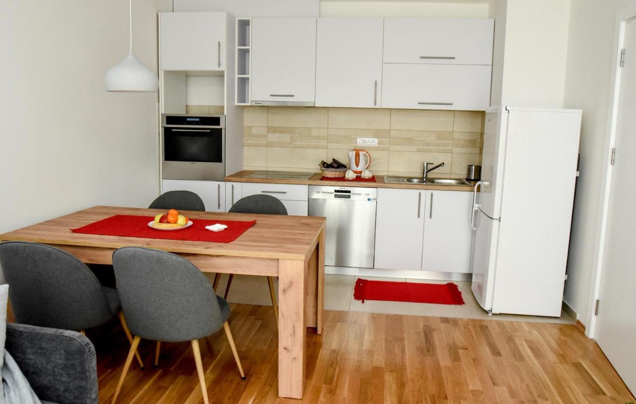 Suncokret Apartmani Loznica Exterior photo