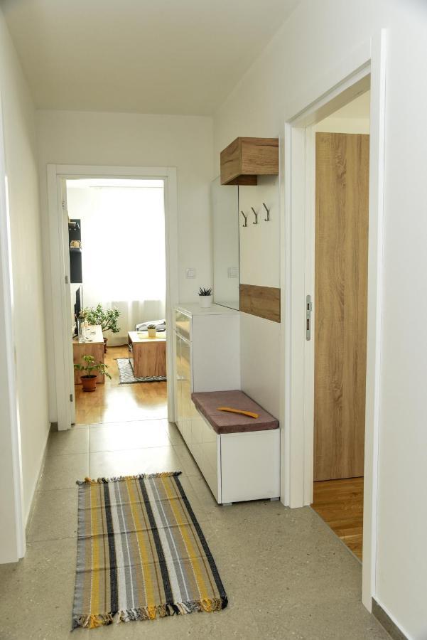 Suncokret Apartmani Loznica Exterior photo