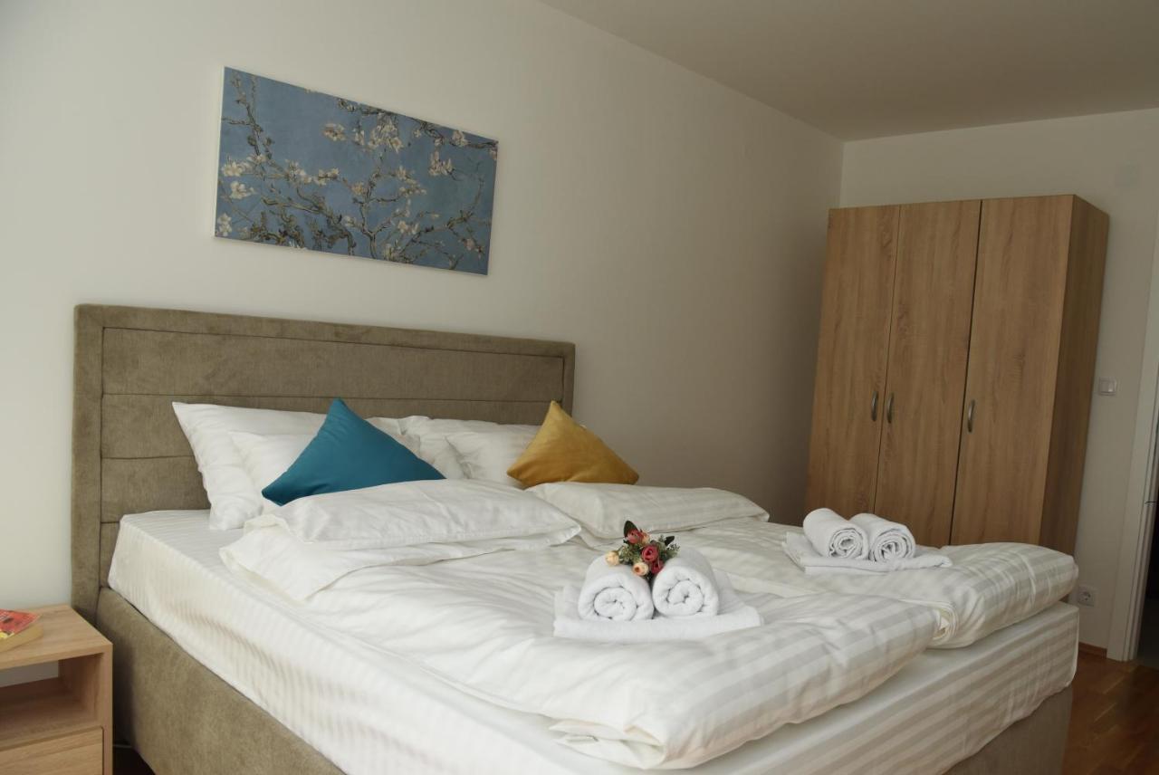 Suncokret Apartmani Loznica Exterior photo