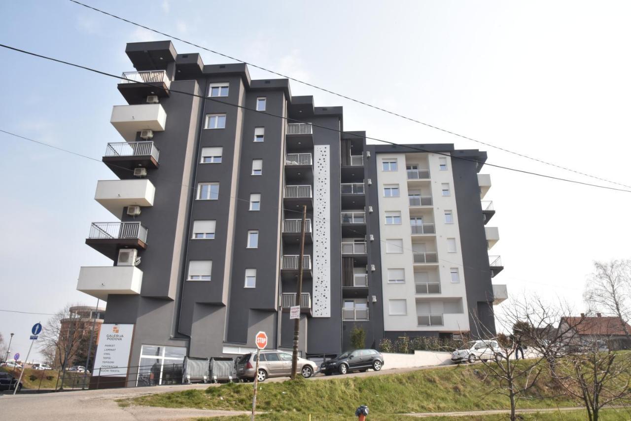 Suncokret Apartmani Loznica Exterior photo