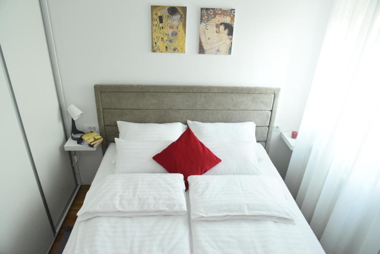 Suncokret Apartmani Loznica Exterior photo